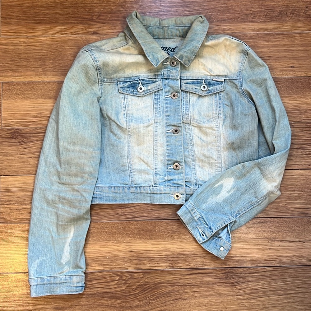 Foxy Jeans Cropped Denim Jacket